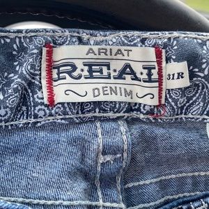 Very nice Ariat jeans